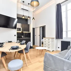 https://cmg-friedland-champs-elyses-ii.fr-paris.fr
